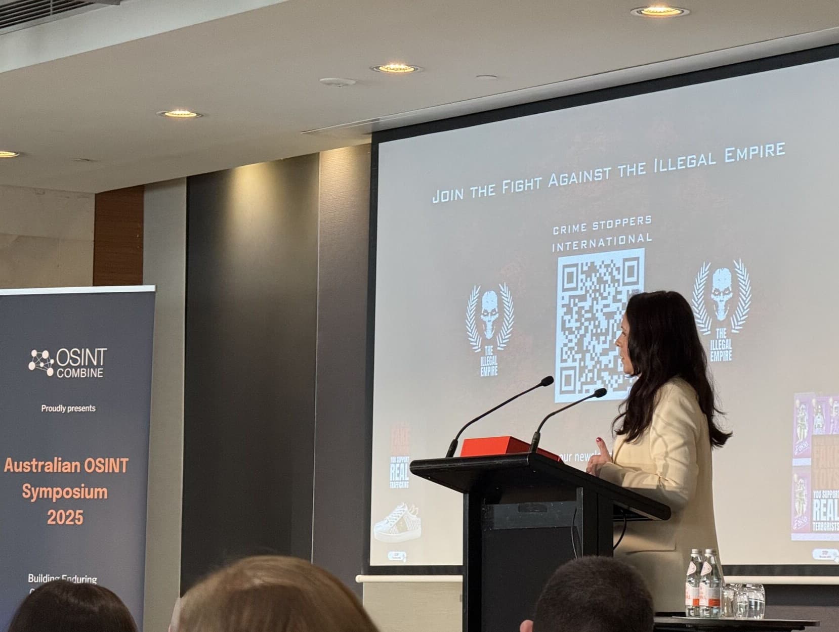 Hayley van Loon speaking 4